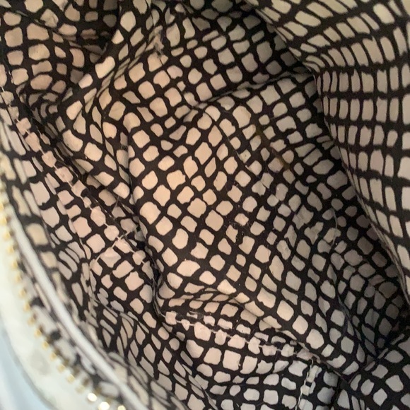 Purse (SOLD) - Picture 3 of 4